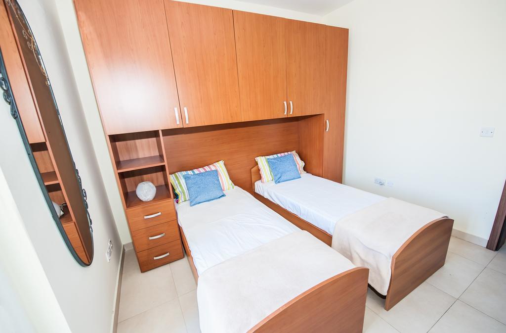 The Waves Apartment Marsaxlokk Buitenkant foto