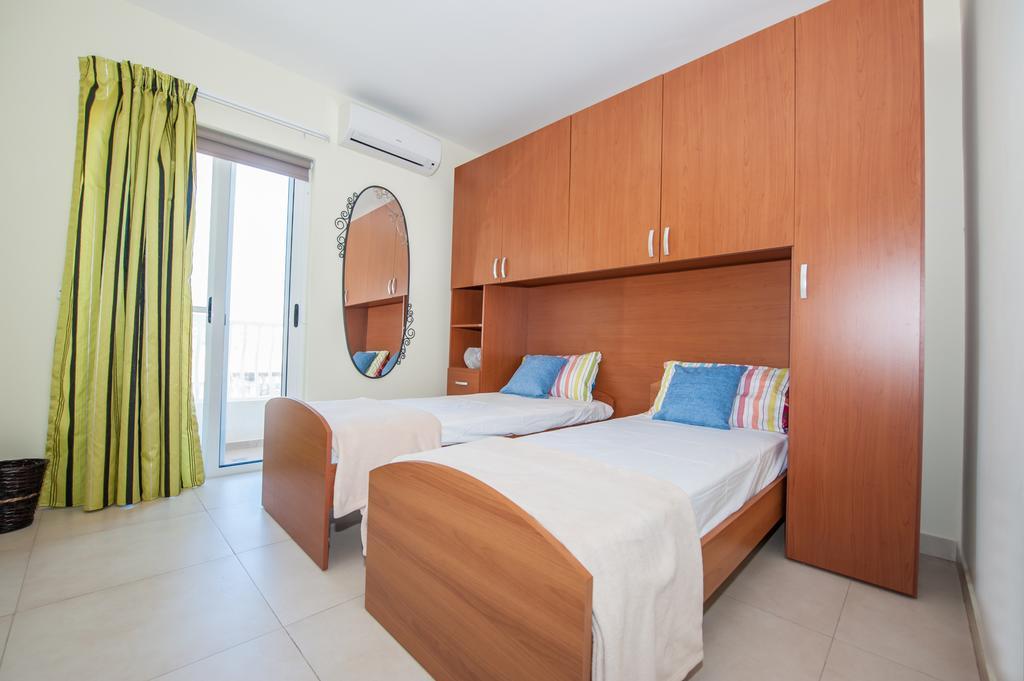 The Waves Apartment Marsaxlokk Buitenkant foto